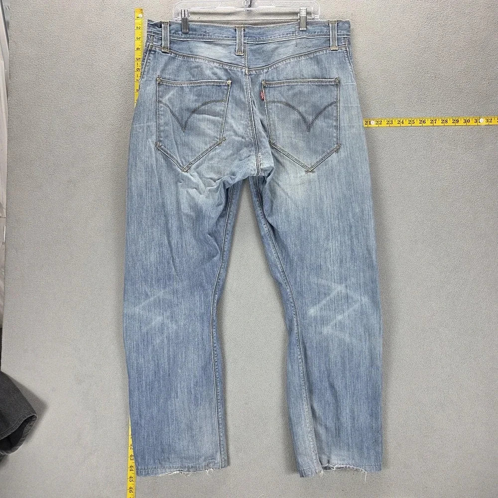 Levis 13154 important